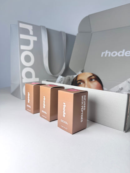 Rhode Pocket Blush ружове НОВ оригинал налични цветове от Хайли Бийбър