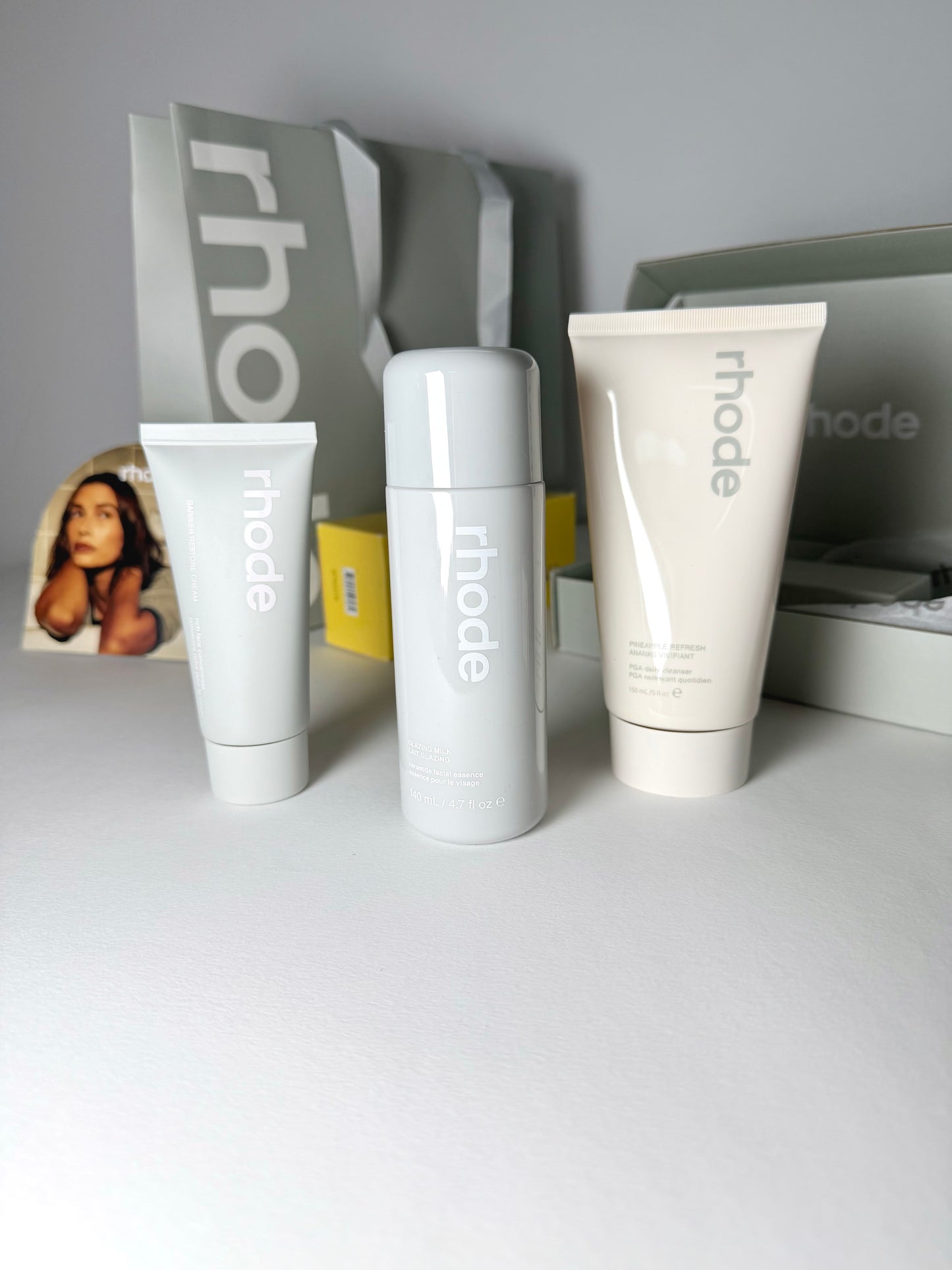 Rhode сет Glazing Milk + Barrier Restore cream + Pineapple Cleaner | несесер