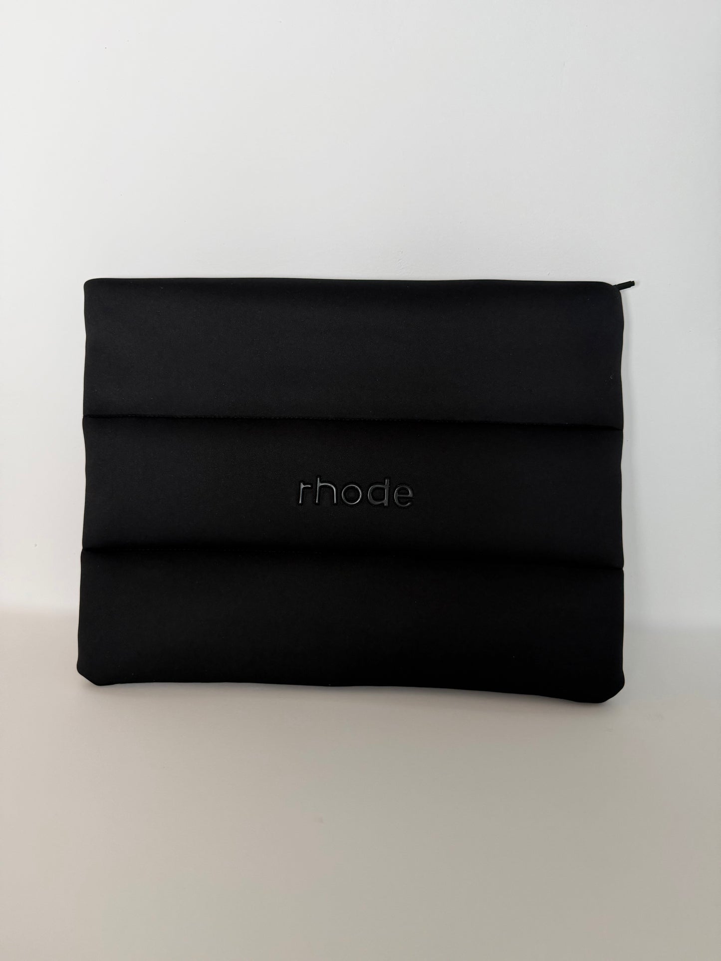 Rhode черна Oversize Bubble Bag оригинал НОВ козметичен несесер/чанта